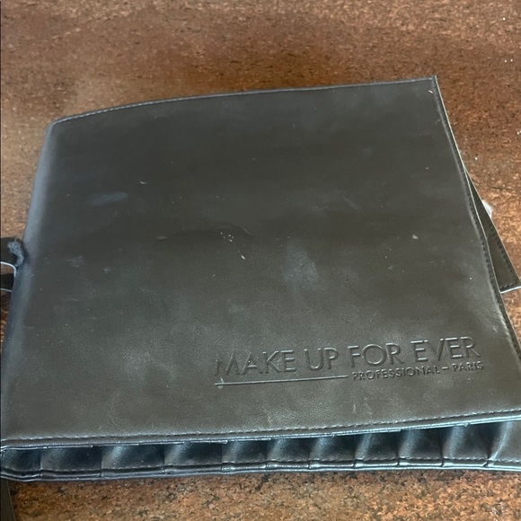 MAC Sephora. Sigma etc  Makeup Brushes in Makeup forever case. - Picture 5 of 6